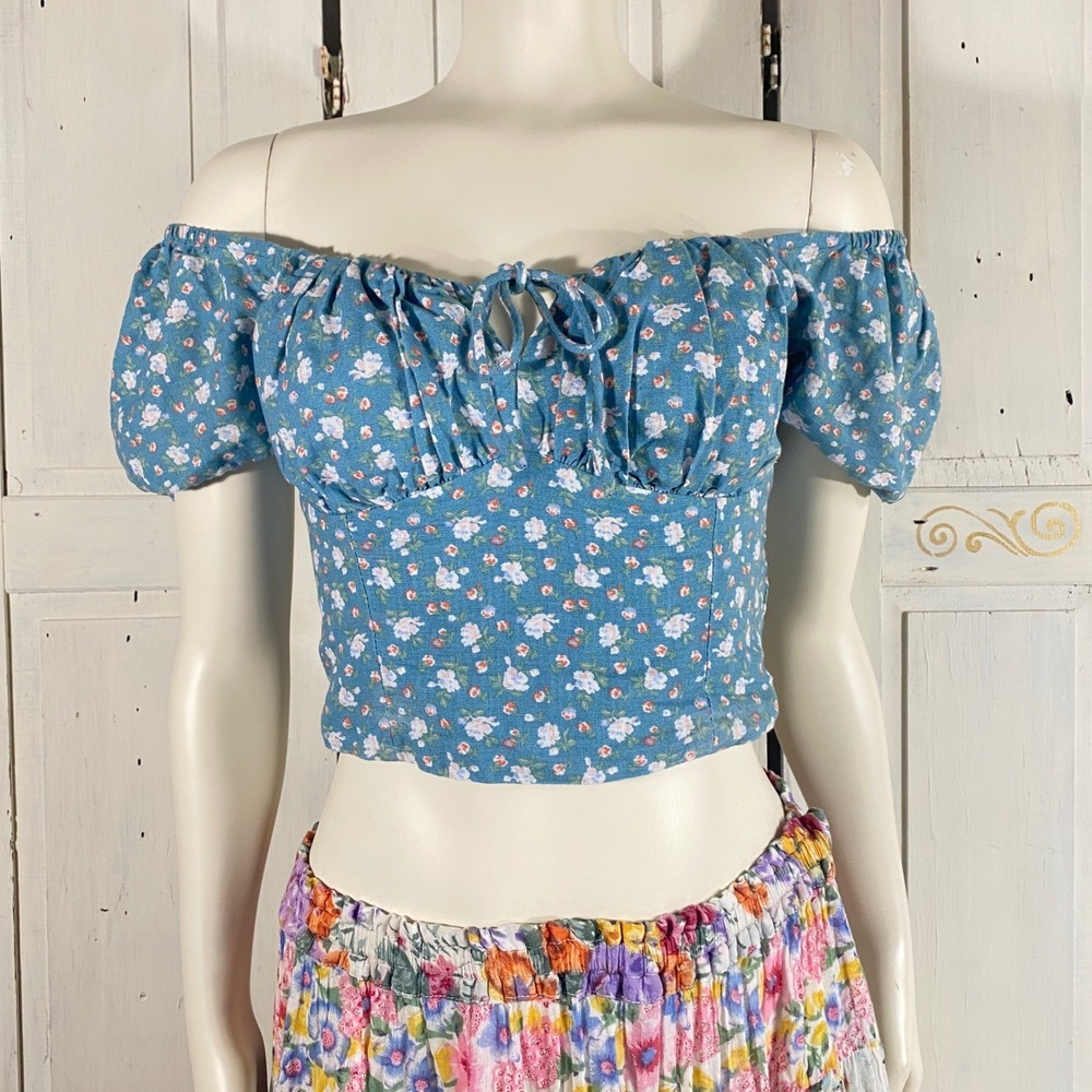 Laura Ashley x Lucky Brand Smocked Peasant Top XS Blue Floral Fairy Cottagecore - Picture 2 of 11